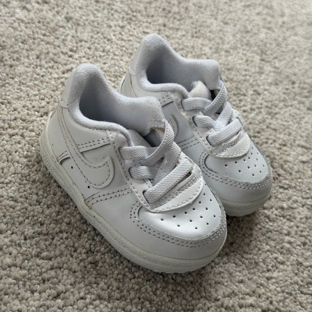 Nike Toddlers' White Leather Sneakers